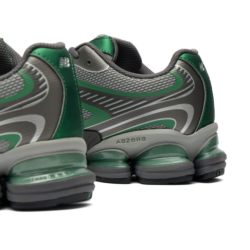 Кроссовки New Balance 2000