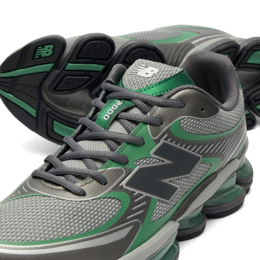 Кроссовки New Balance 2000
