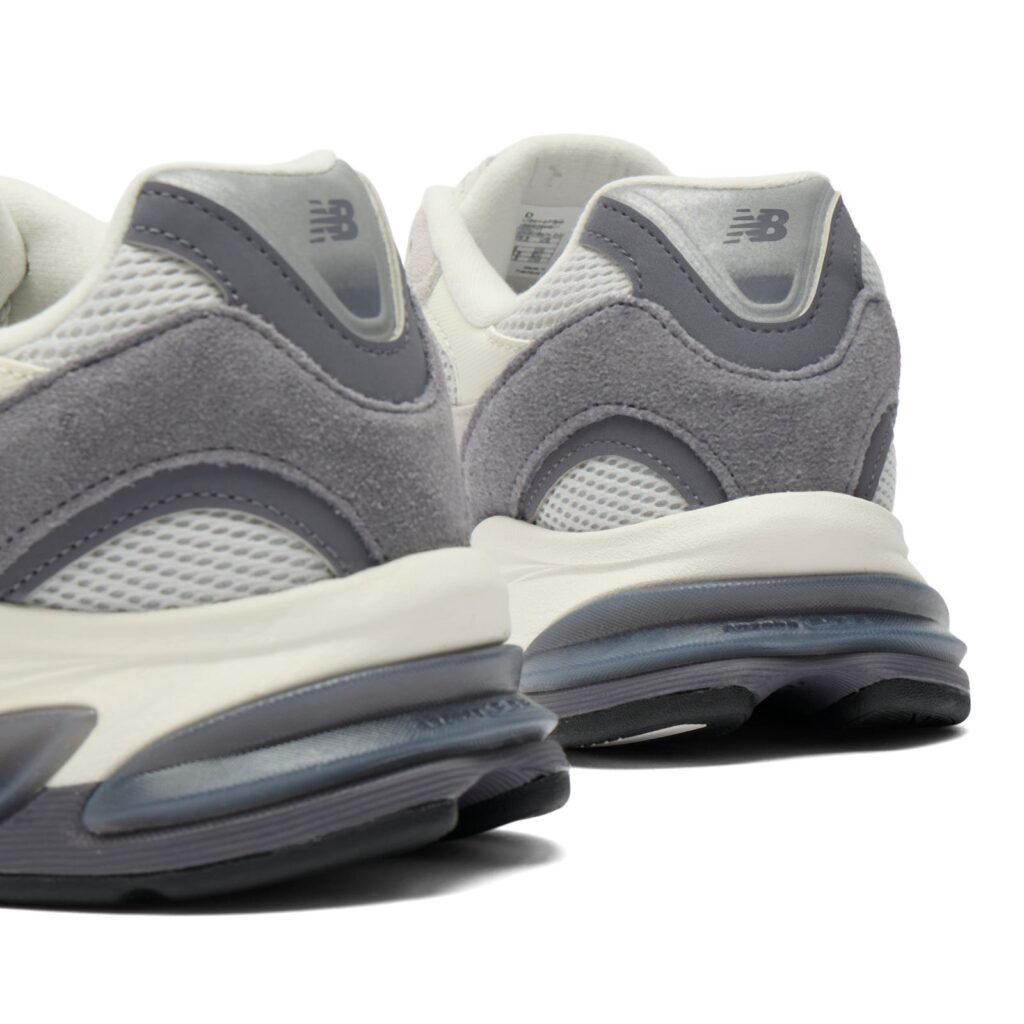 Кроссовки New Balance 2010
