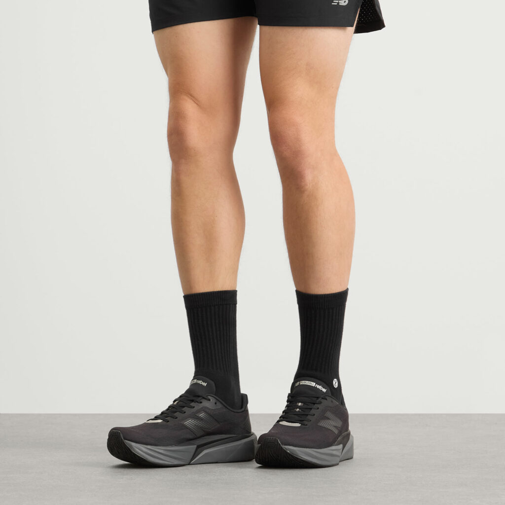 Кроссовки New Balance Fuelcell Rebel v5