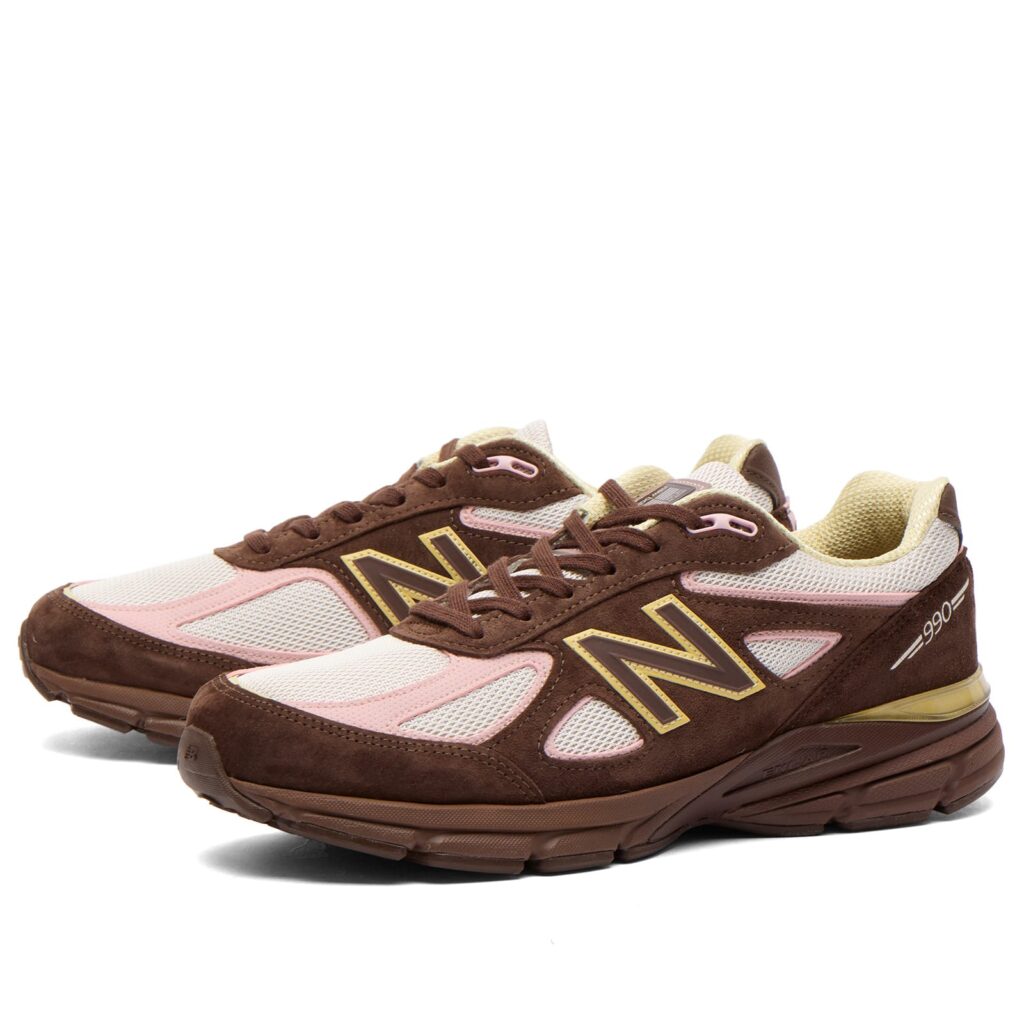 Кроссовки New Balance 990 v4