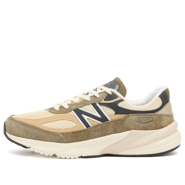 Кроссовки New Balance 990v6