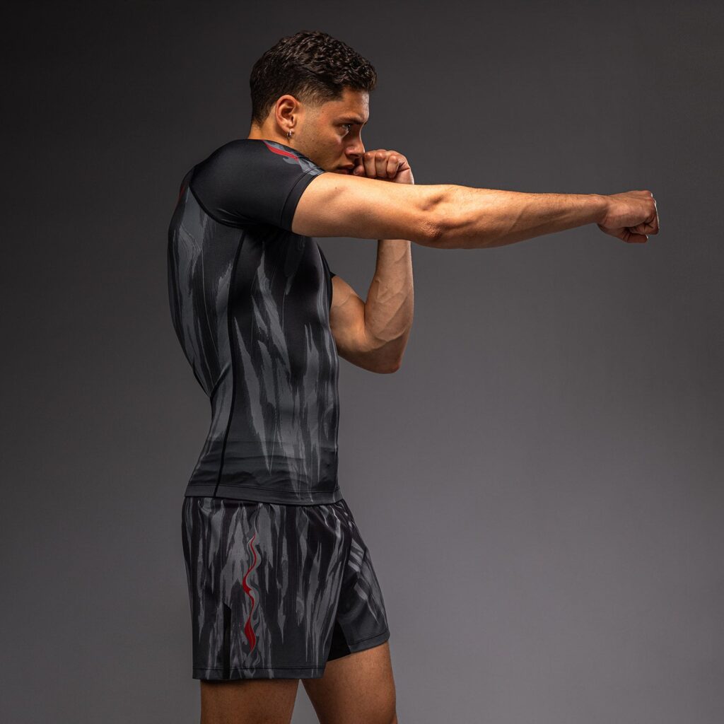 Рашгард Venum Demon Short Sleeve - Black/Grey