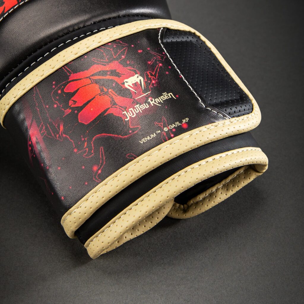 Перчатки Jujutsu Kaisen x Venum Itadori Impact Evo Boxing s - Black/Red
