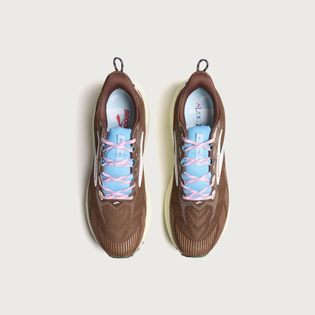 Кроссовки Brooks x Alex Zono Ghost Trail