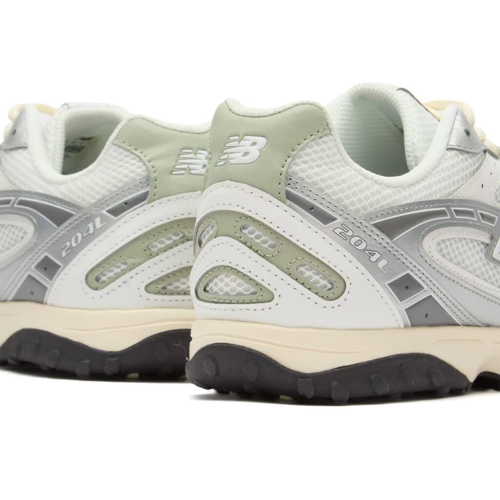 Кроссовки New Balance 204L