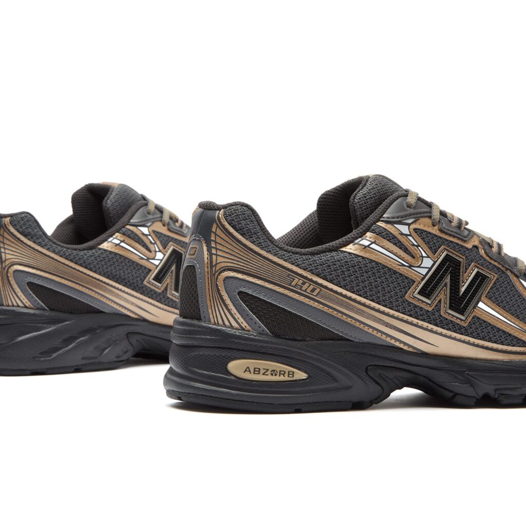 Кроссовки New Balance 740