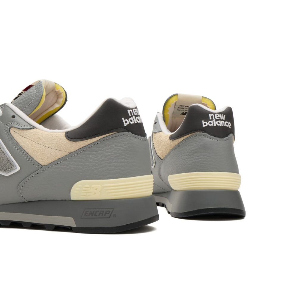 Кроссовки New Balance 1300