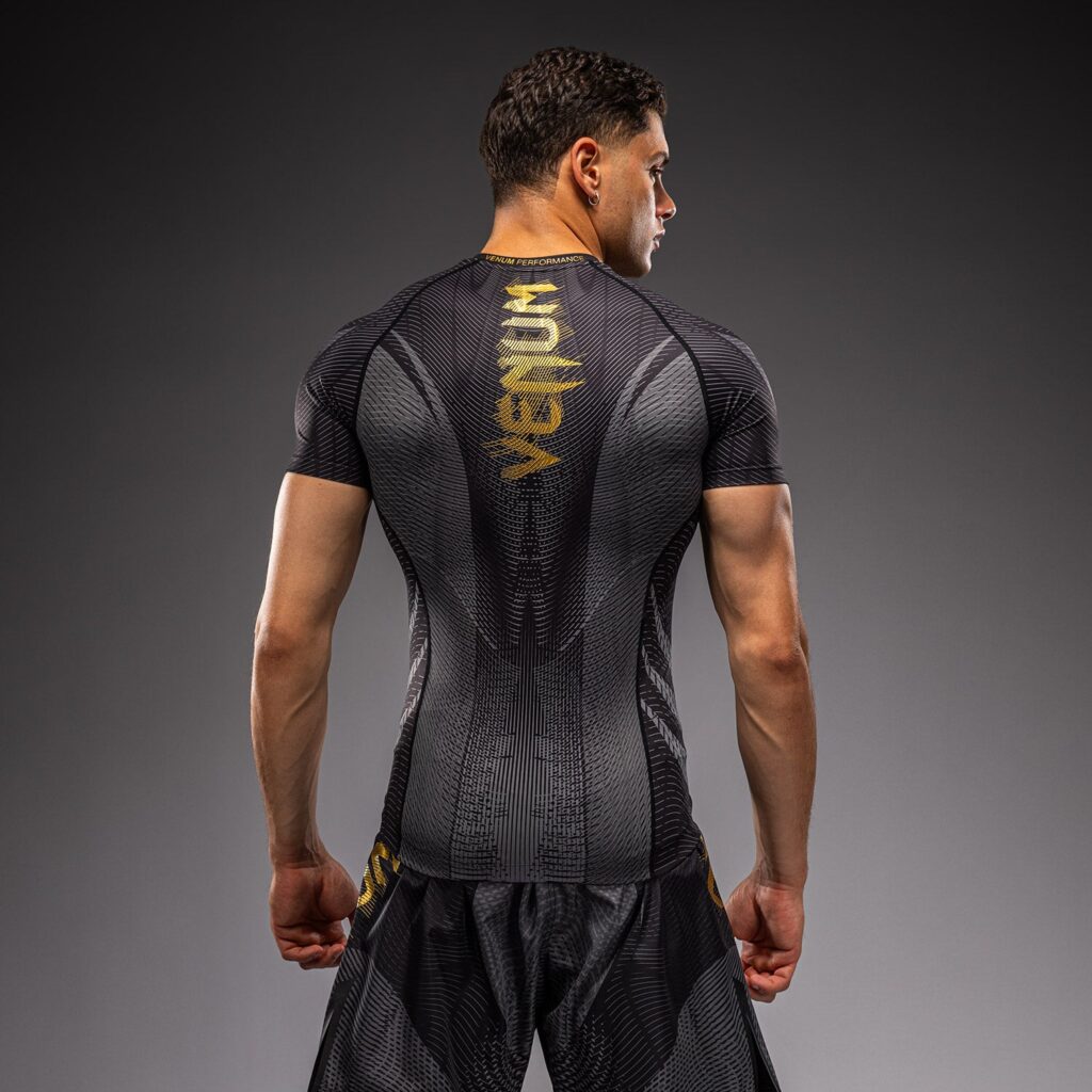 Рашгард Venum Galactic 3.0 Short Sleeve - Black/Gold