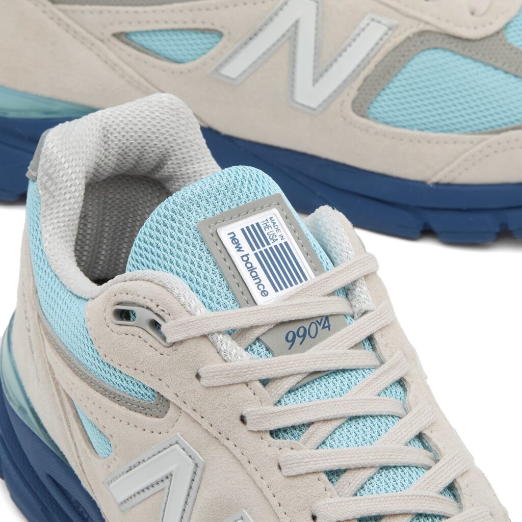 Кроссовки New Balance 990v4