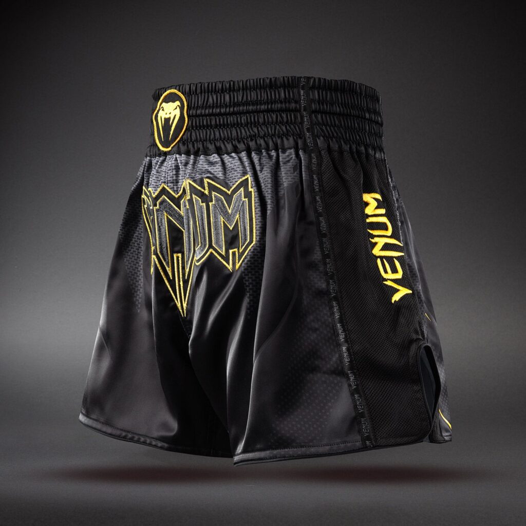 Шорты Venum G-Core Muay Thai - Black/Gold
