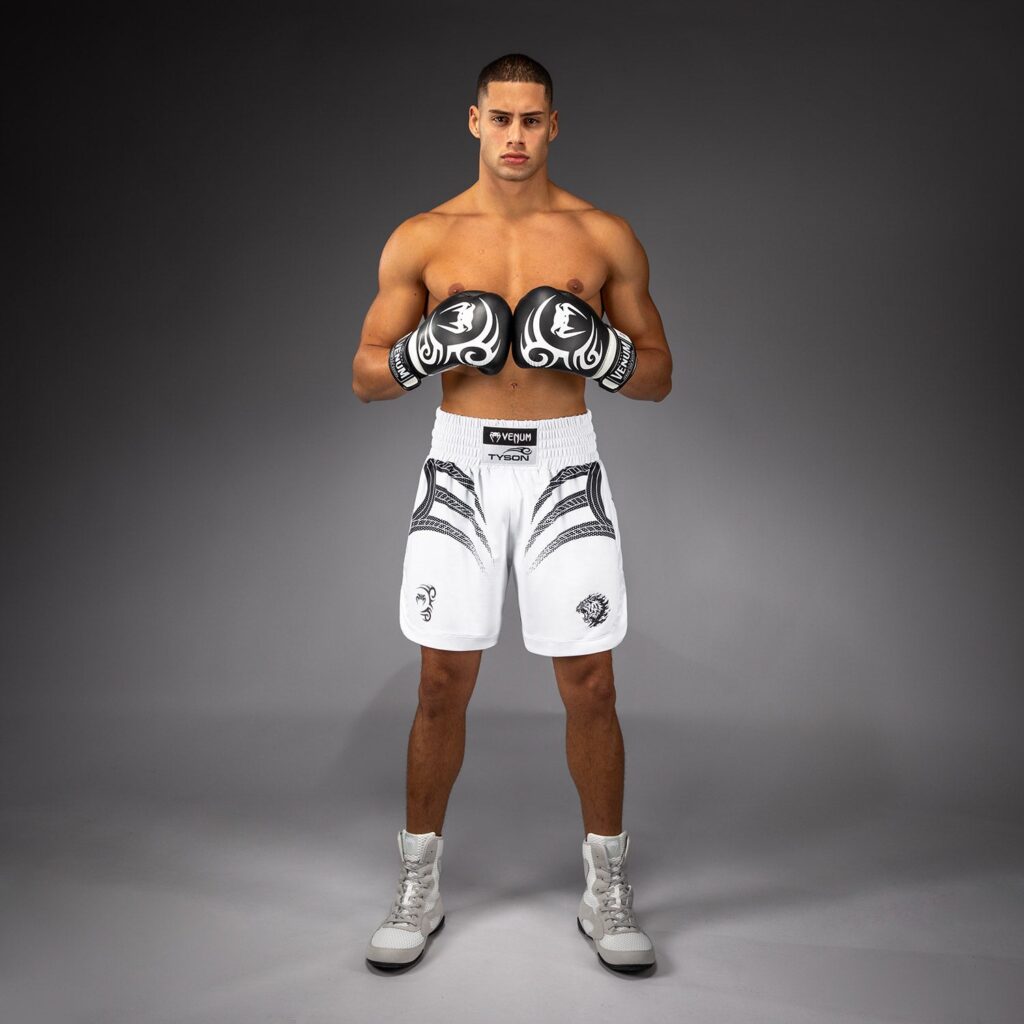 Шорты Venum x Mike Tyson Tiger Boxing - Optical White/Deep Black