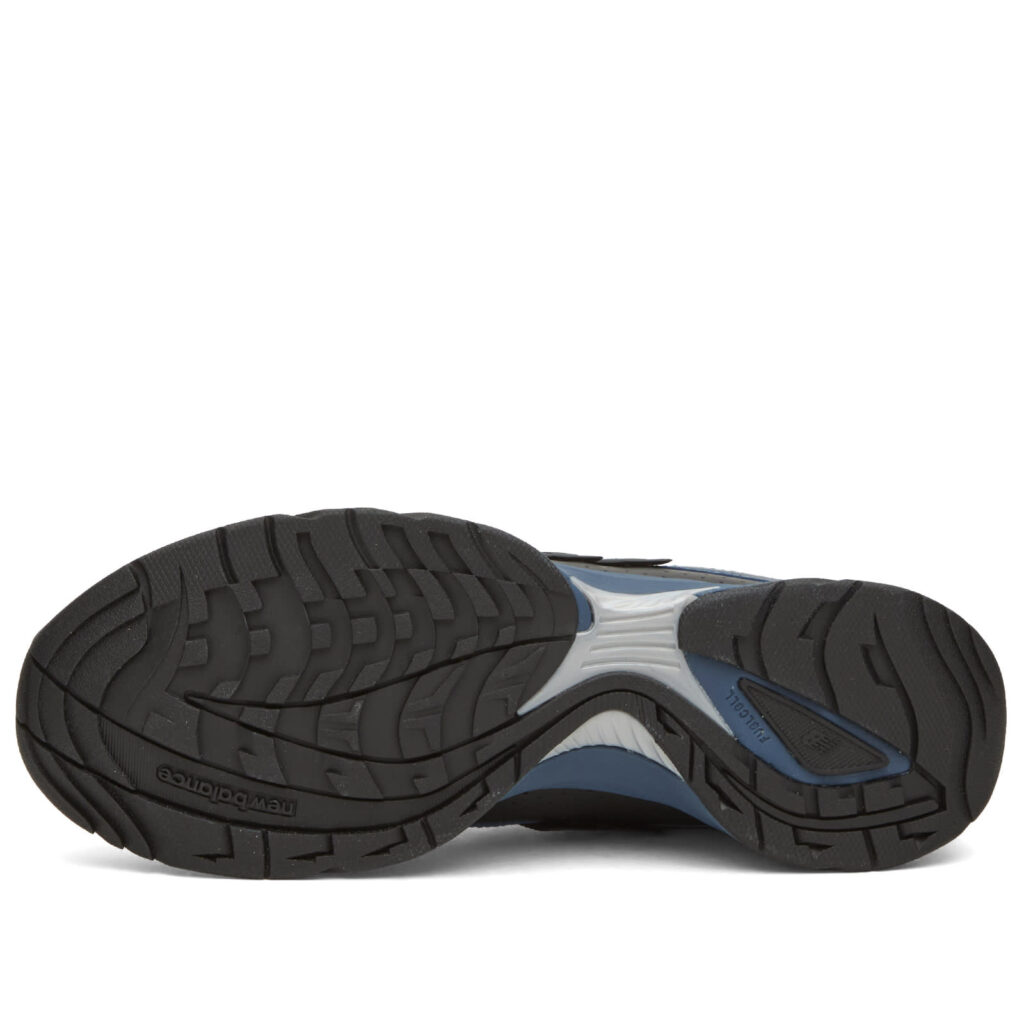 Кроссовки New Balance RC56