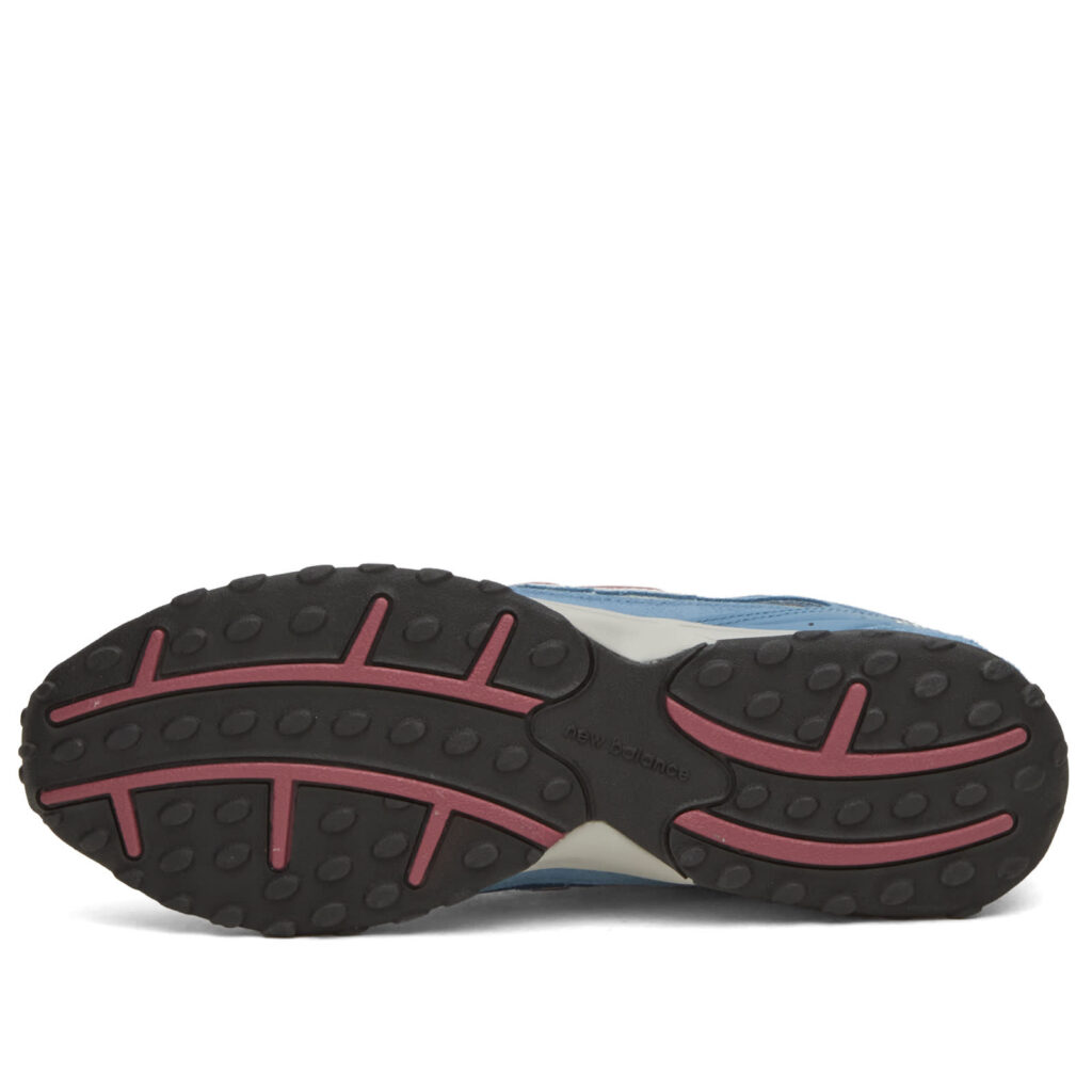 Кроссовки New Balance 204L