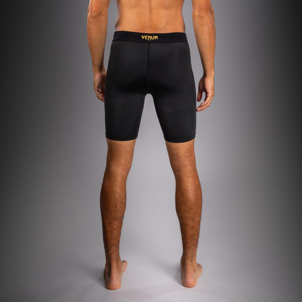 Шорты Venum G-Core Vale Tudo - Black/Gold