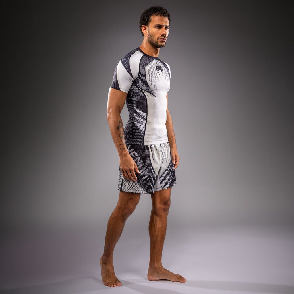 Рашгард Venum Galactic 3.0 Short Sleeve - Off-White/Black