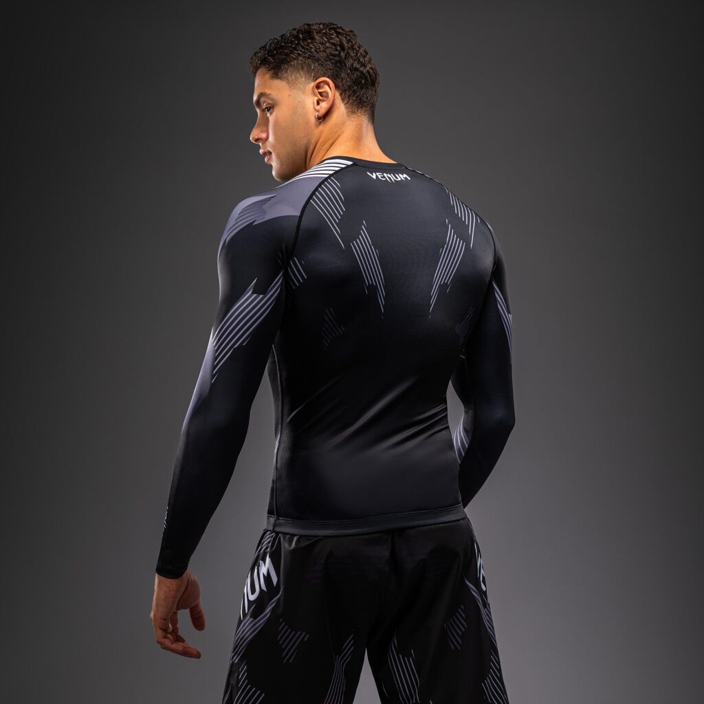 Рашгард Venum No-Gi 6.0 Long Sleeve - Black/White