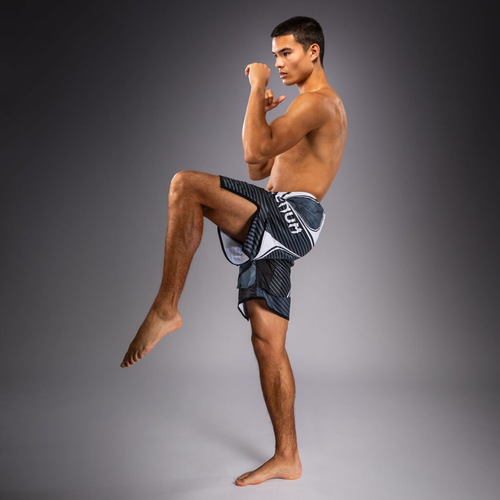 Шорты Venum Camo Hero Fight - Dark Navy/Blue
