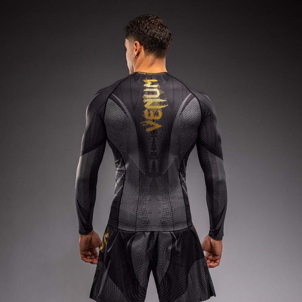 Рашгард Venum Galactic 3.0 Long Sleeve - Black/Gold