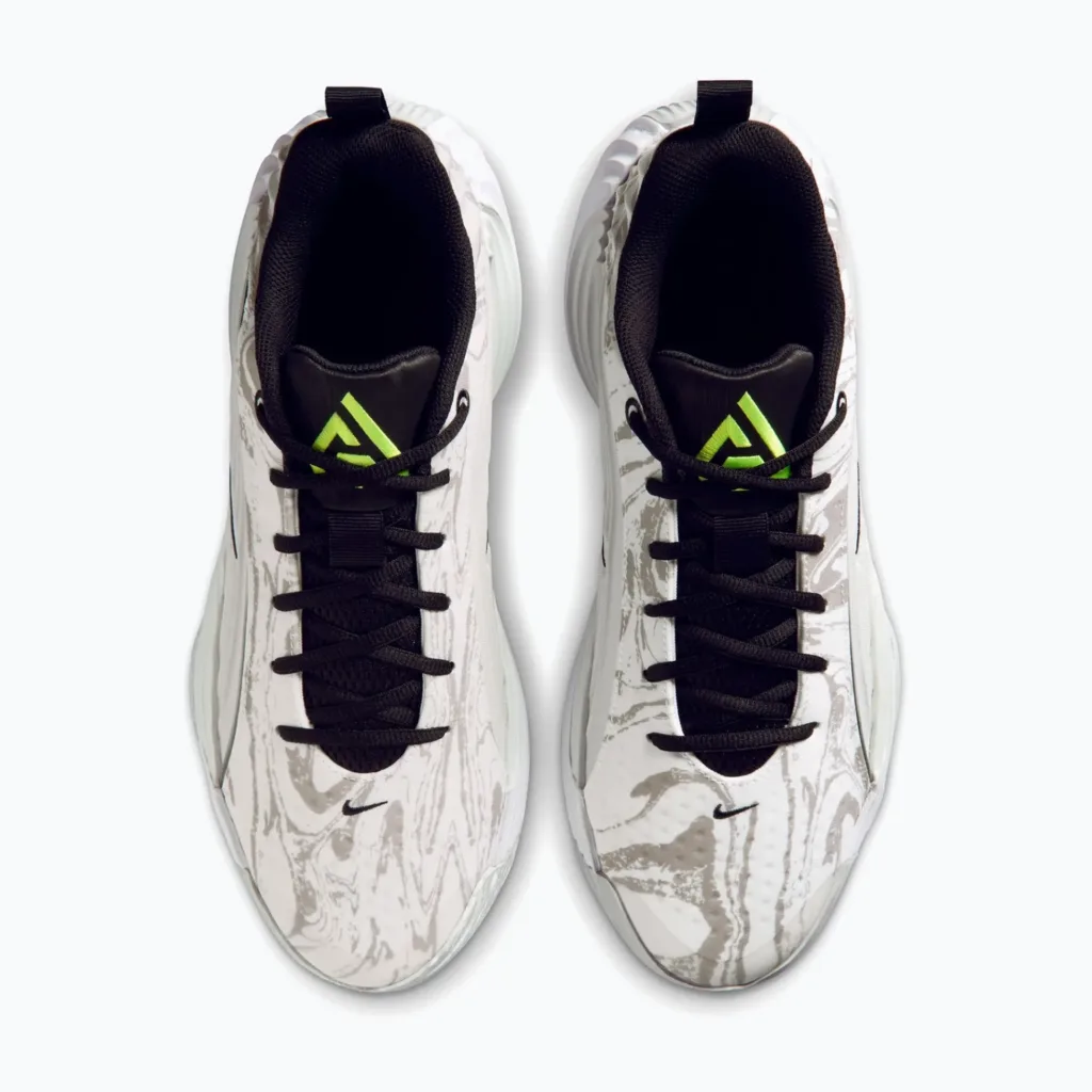 Баскетбольные Кроссовки Nike Giannis Immortality 5 white/off white/metallic silver