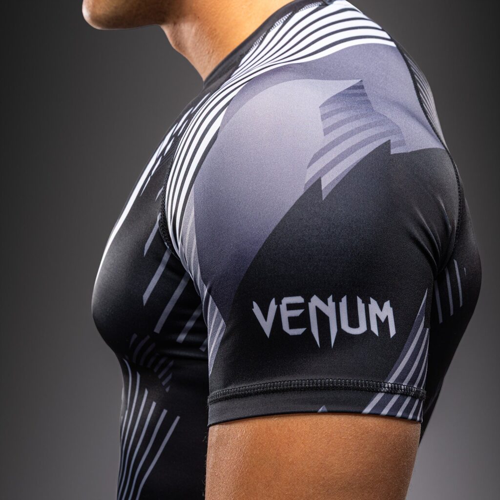 Рашгард Venum No-Gi 6.0 Short Sleeve - Black/White