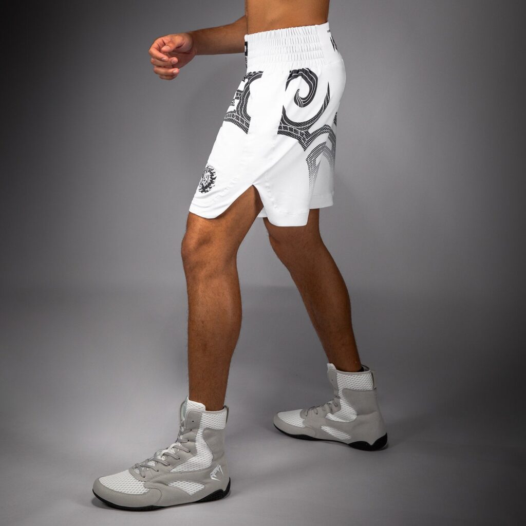 Шорты Venum x Mike Tyson Tiger Boxing - Optical White/Deep Black