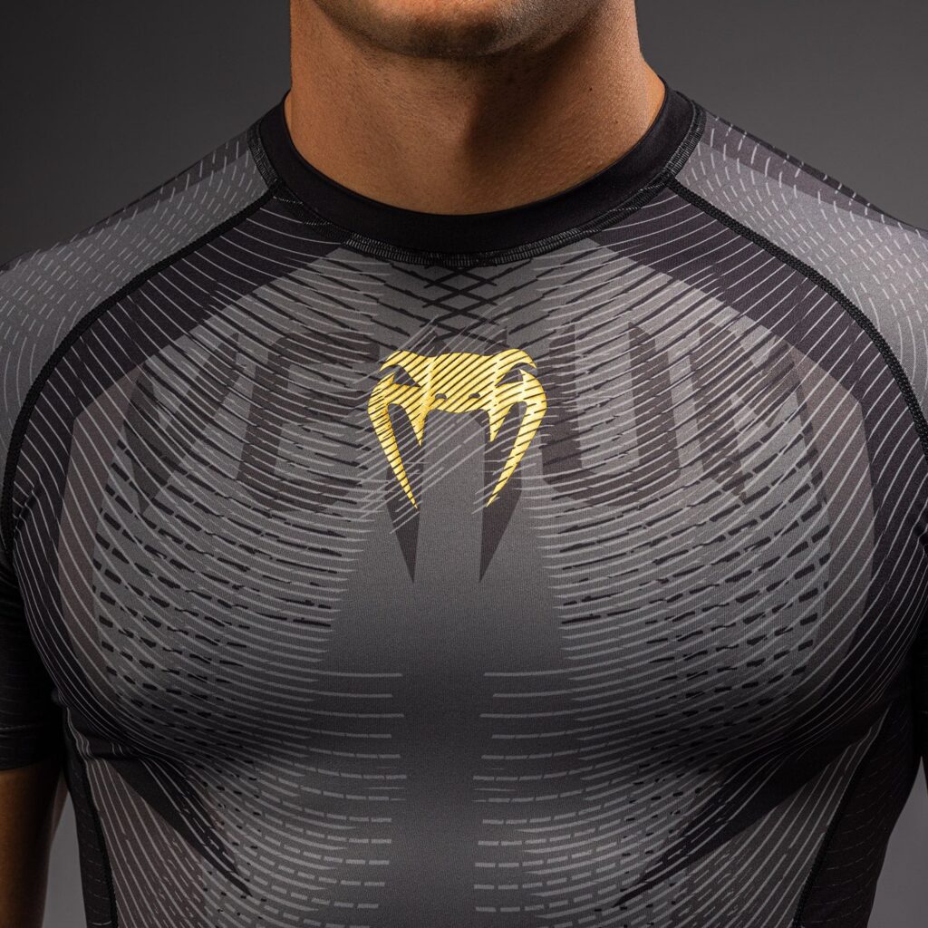 Рашгард Venum Galactic 3.0 Short Sleeve - Black/Gold