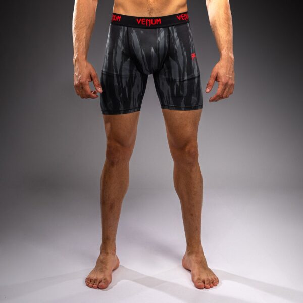 Шорты Venum Demon Vale Tudo - Black/Grey
