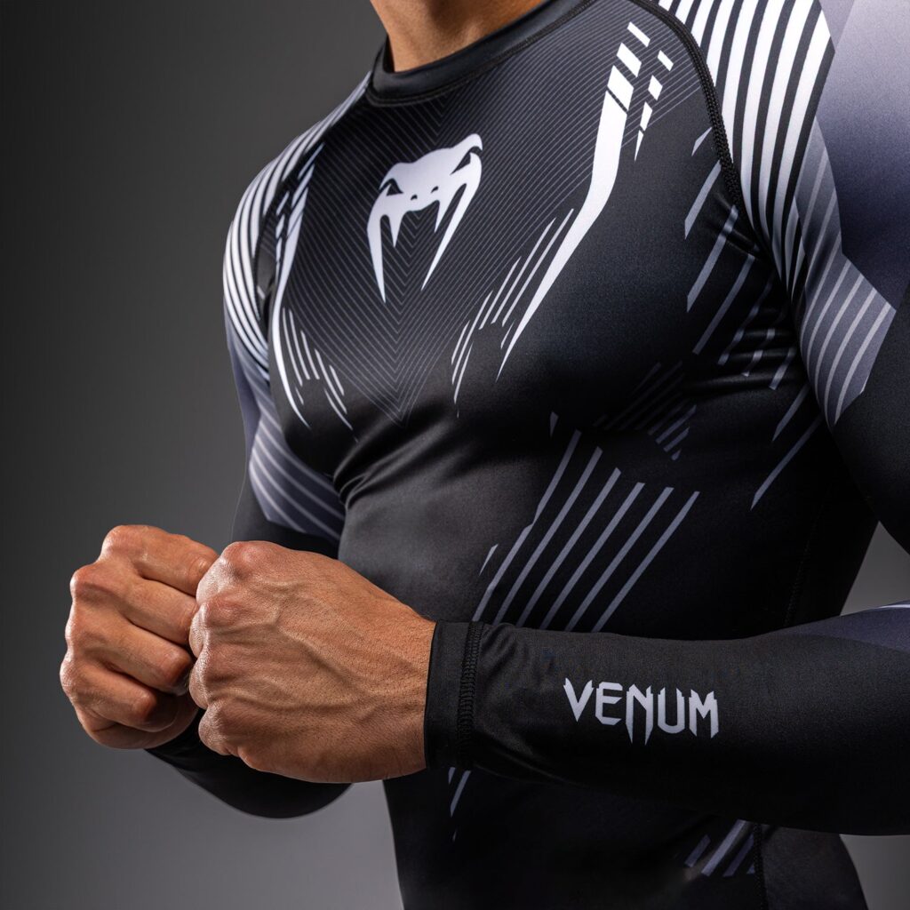 Рашгард Venum No-Gi 6.0 Long Sleeve - Black/White