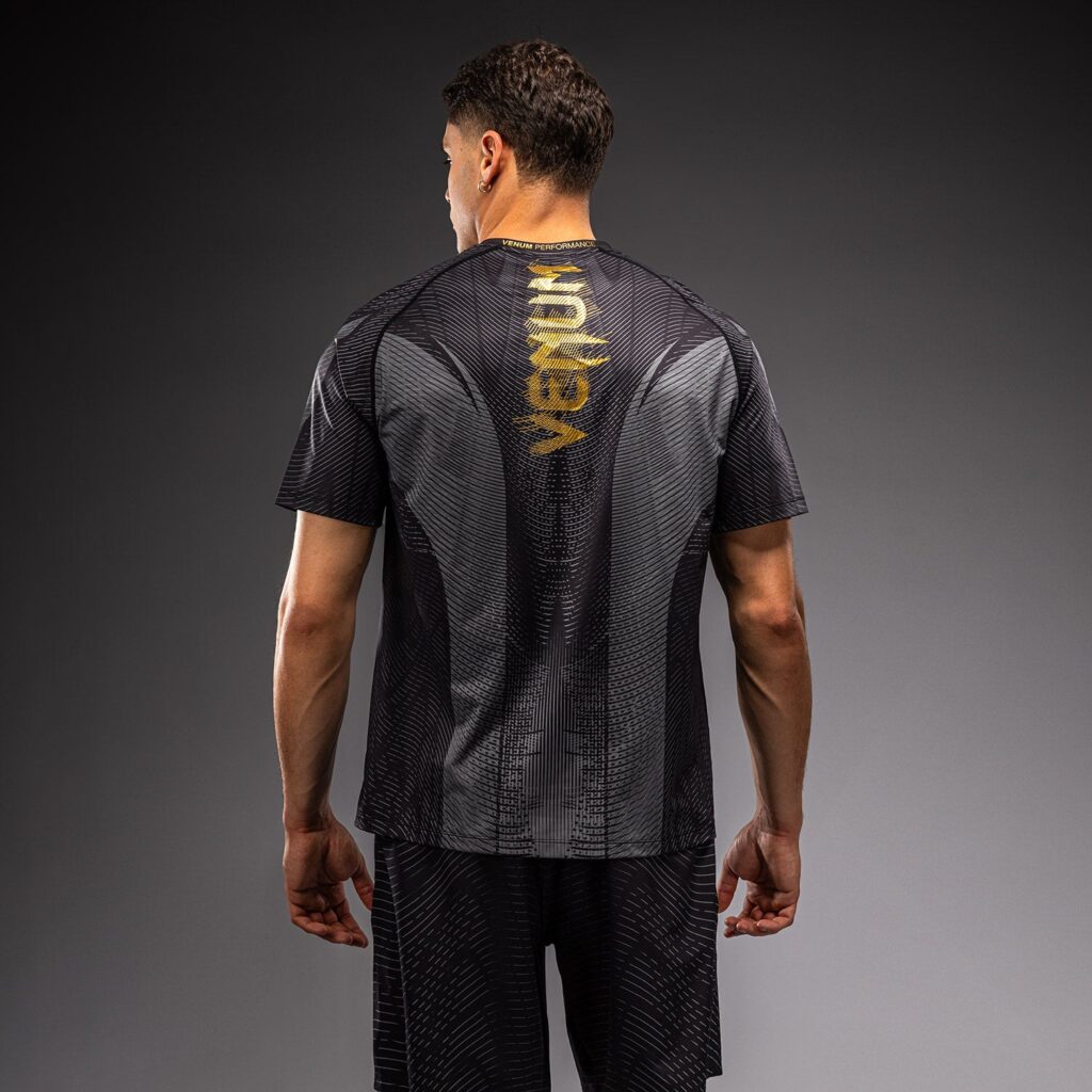 Футболка Venum Galactic 3.0 Dry Tech - Black/Gold