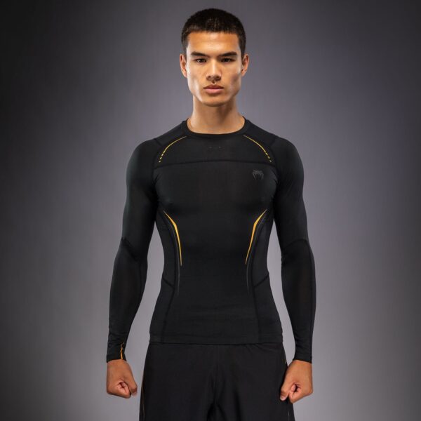 Рашгард Venum G-Core Long Sleeve - Black/Gold