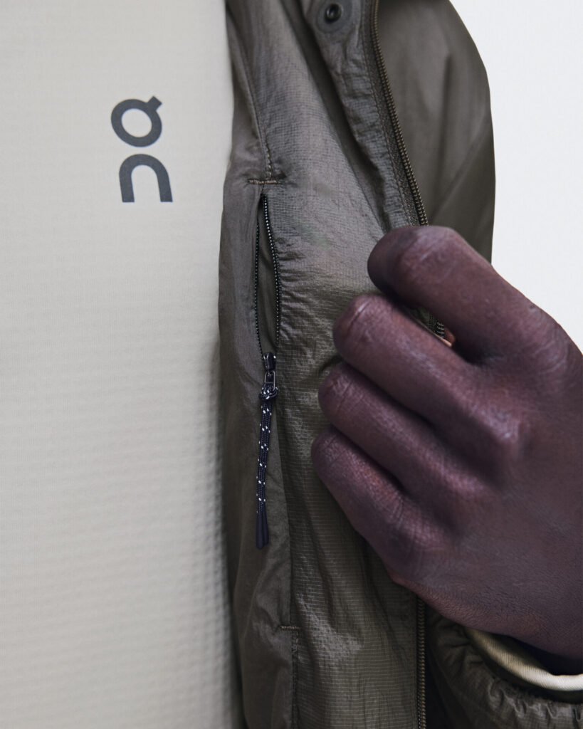 Куртка On Ascent Insulated : Men's warm packable jacket