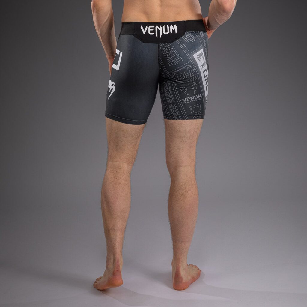 Шорты Karate Combat by Venum Vale Tudo - Black/Grey