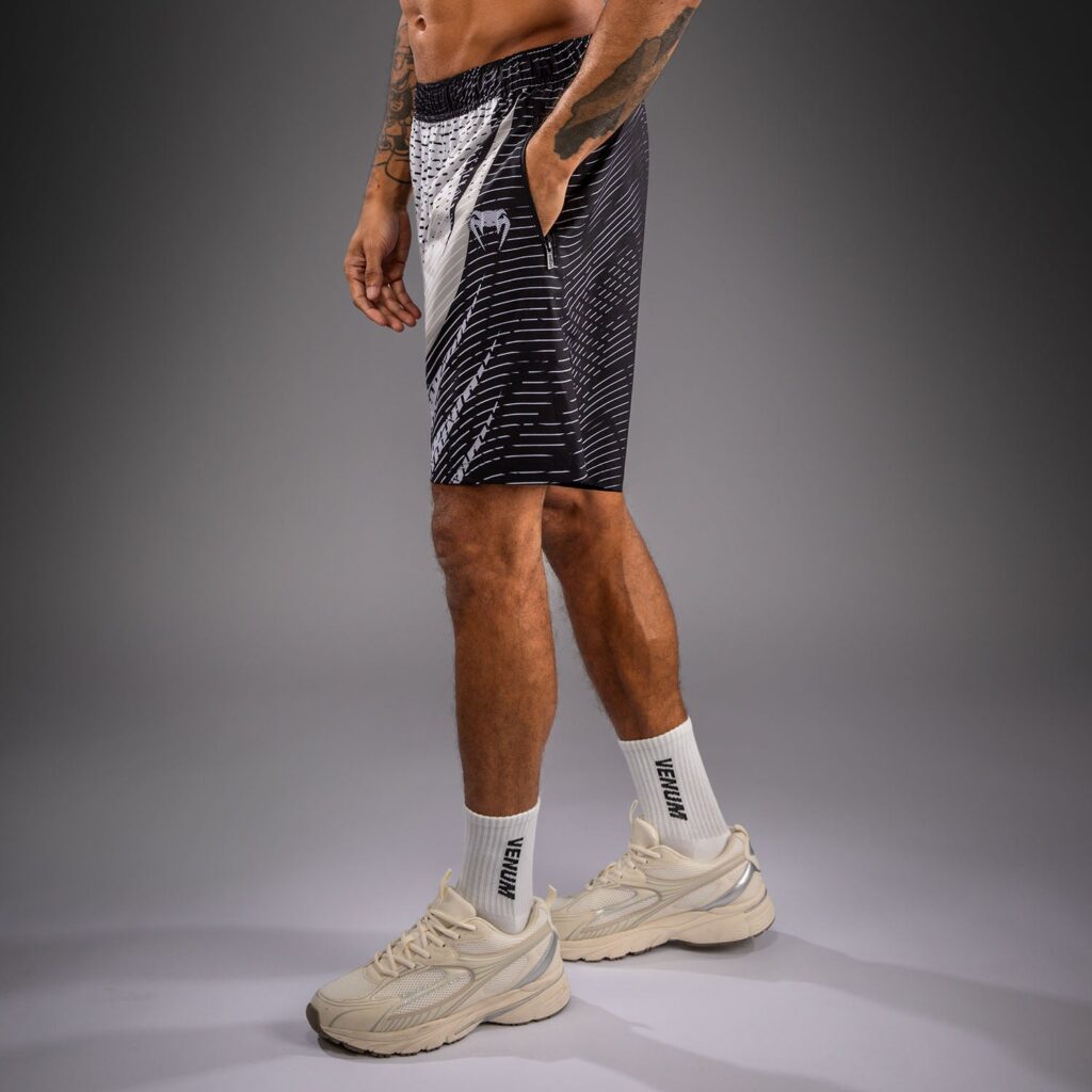 Шорты Venum Galactic 3.0 Training - Off-White/Black