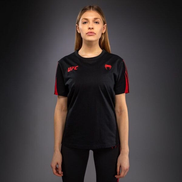 Шорты Venum UFC Unity by Venum Authentic Fight Week Women's Sleeve T-Shirt - Black