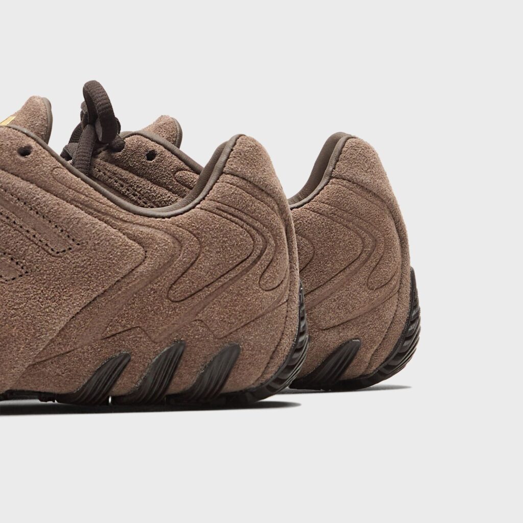Кроссовки adidas WMNS Ghost Sprint - Earth Strata / Aurora Coffee / Gold Metallic