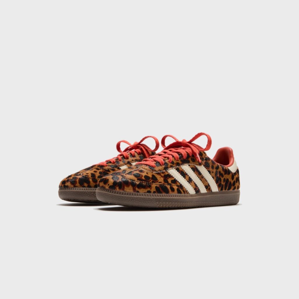 Кроссовки adidas WMNS Samba OG - Core Black / Preloved Red / Cream White