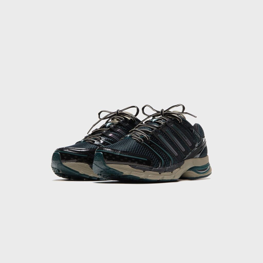 Кроссовки adidas Adistar Control 5 - Cloud White / Core Black / Aurora Ivy