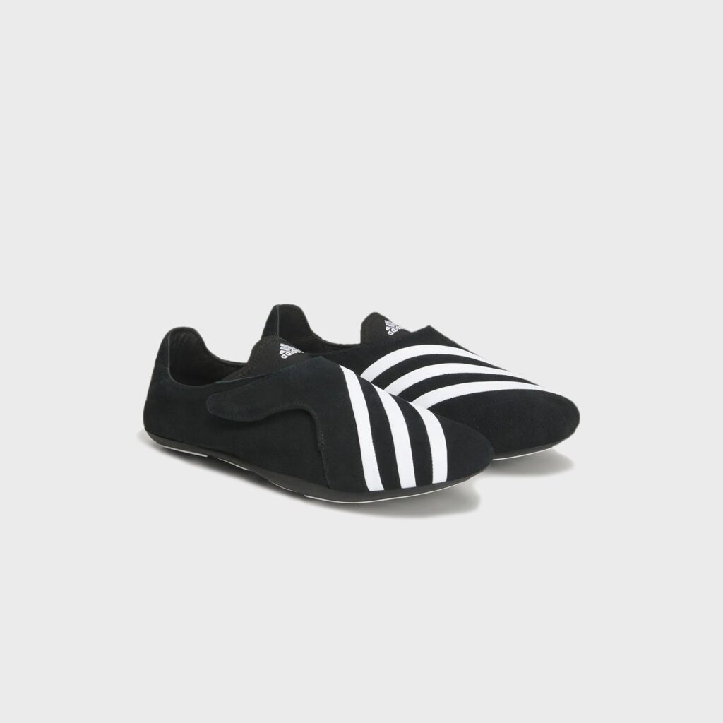 Кроссовки adidas x Pharrell Williams Vario Flat Earther - Black / White