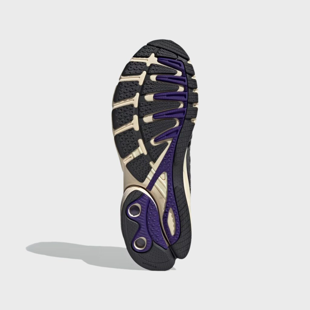 Кроссовки adidas Adistar Control 5 - Cloud White / Core Black