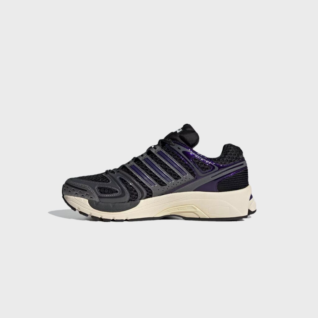 Кроссовки adidas Adistar Control 5 - Cloud White / Core Black