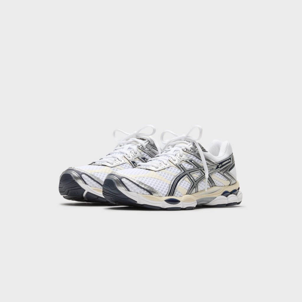 Кроссовки ASICS Gel-Cumulus 16 - White / Midnight