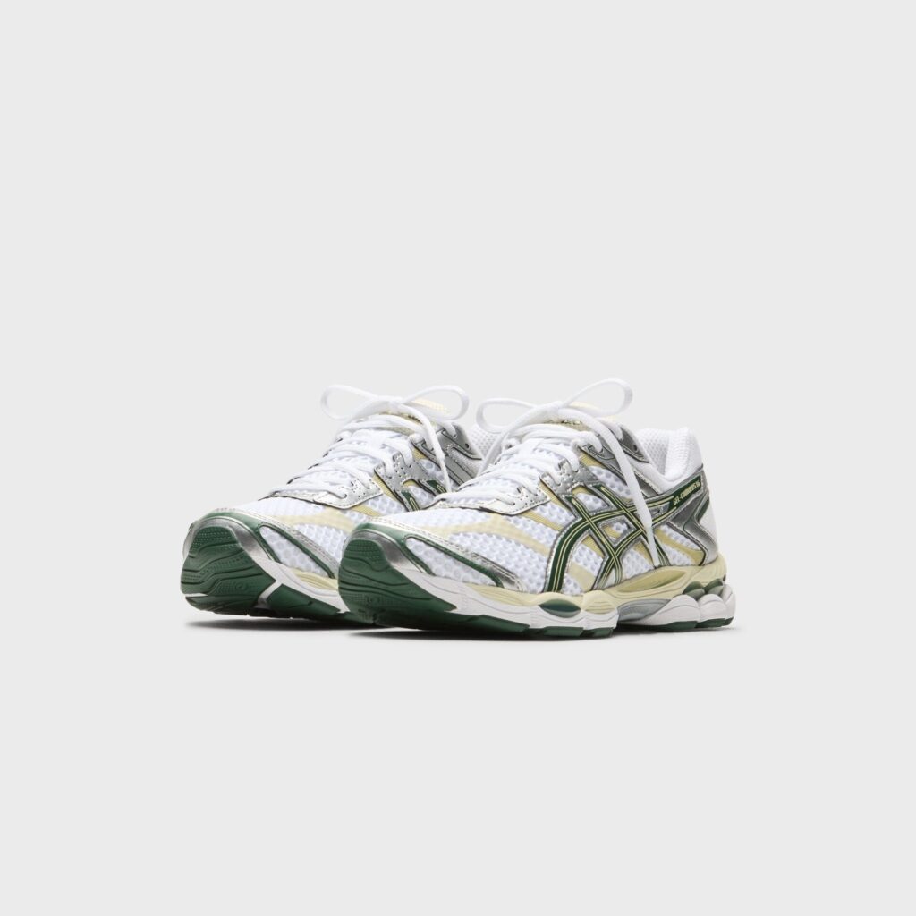 Кроссовки ASICS Gel-Cumulus 16 - White / Forest Night