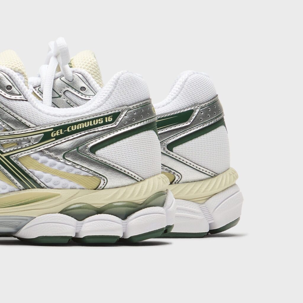 Кроссовки ASICS Gel-Cumulus 16 - White / Forest Night