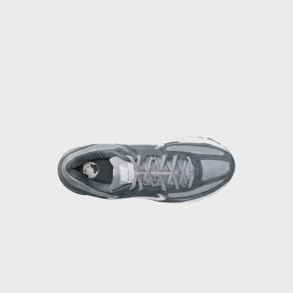 Кроссовки Nike Zoom Vomero 5 - Cool Grey / White / Wolf Grey