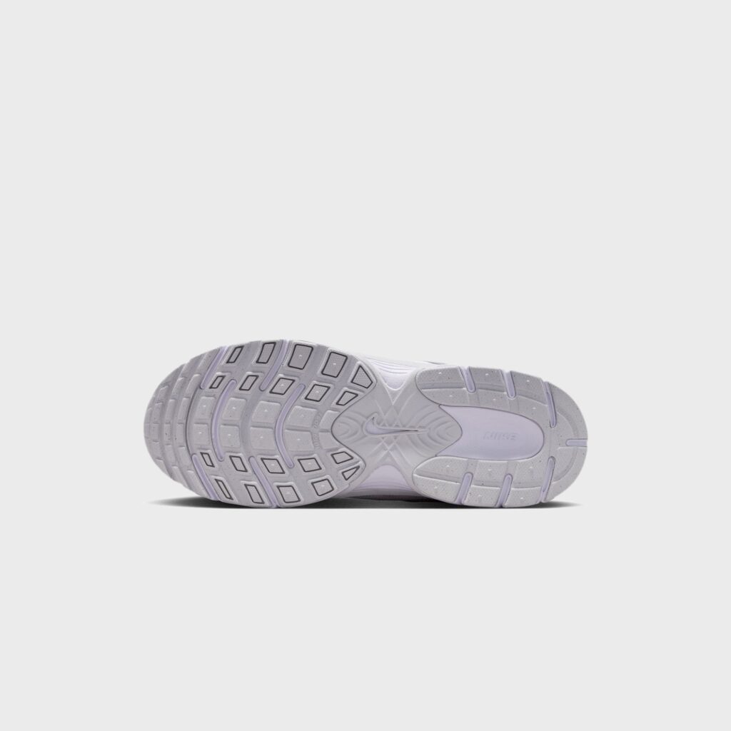 Кроссовки Nike GS V5 Rnr - White / Metallic Silver / Pure Platinum