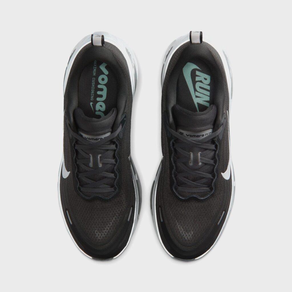 Кроссовки Nike Vomero Plus Anthracite - Reflect Silver / Cannon White