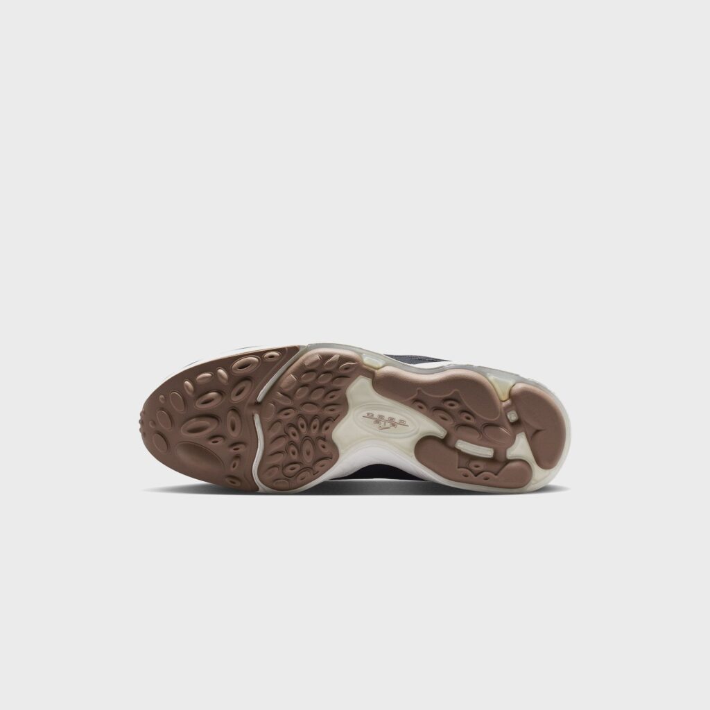 Кроссовки Nike Air Zoom Spiridion - Off-Noir / Cave Purple