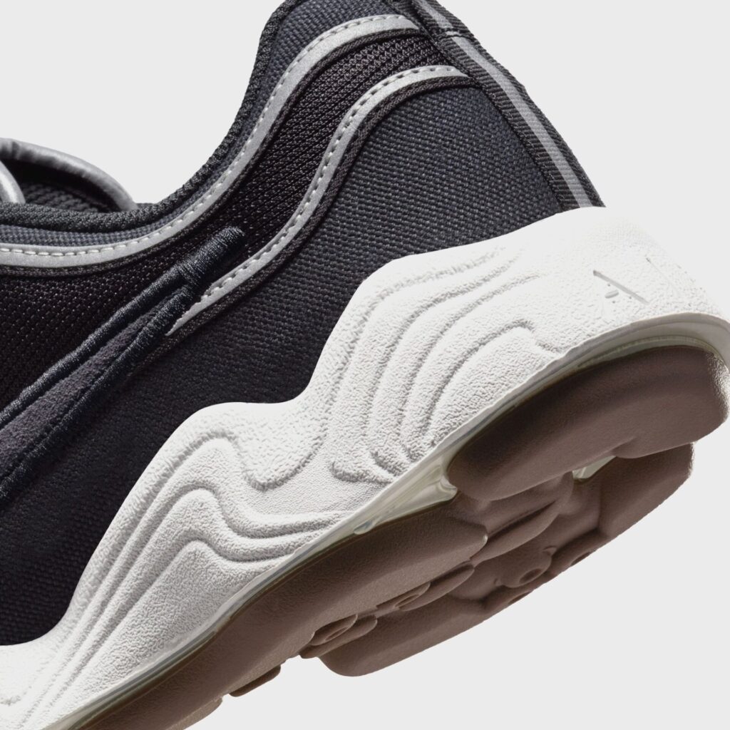 Кроссовки Nike Air Zoom Spiridion - Off-Noir / Cave Purple