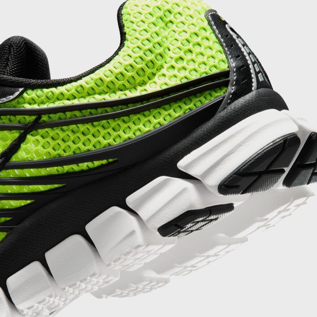 Кроссовки Nike Zoom Skylon 11 - Volt / Black / Light Smoke Grey / Metallic Silver
